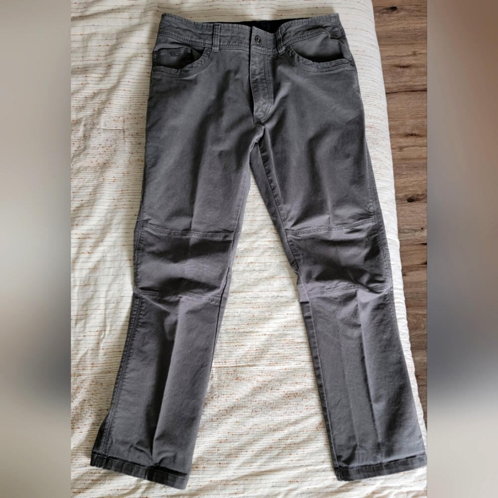Kuhl cargo pants